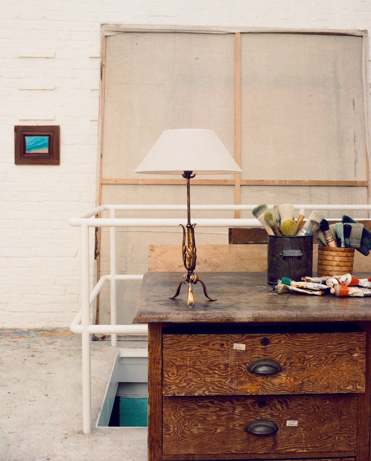 Acanthus Table Lamp in Aged Brass